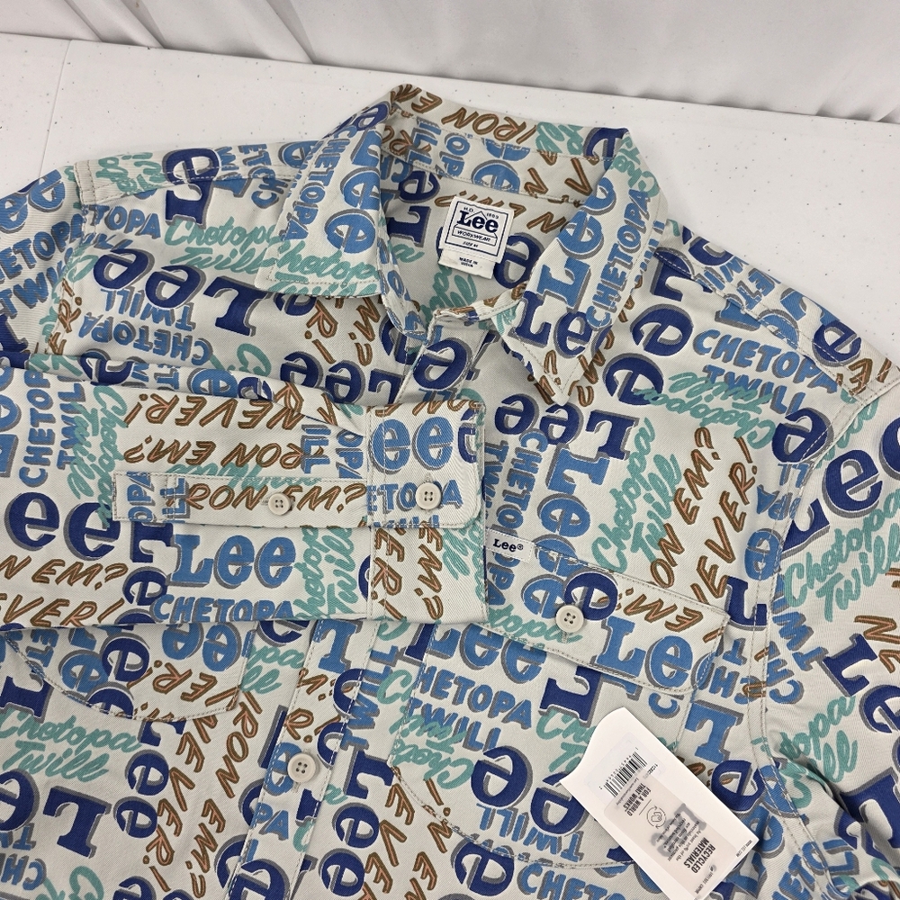 NWT LEE‎ Workwear Heritage Chetopa Twill Logo Print Shacket Mens Medium No Iron.